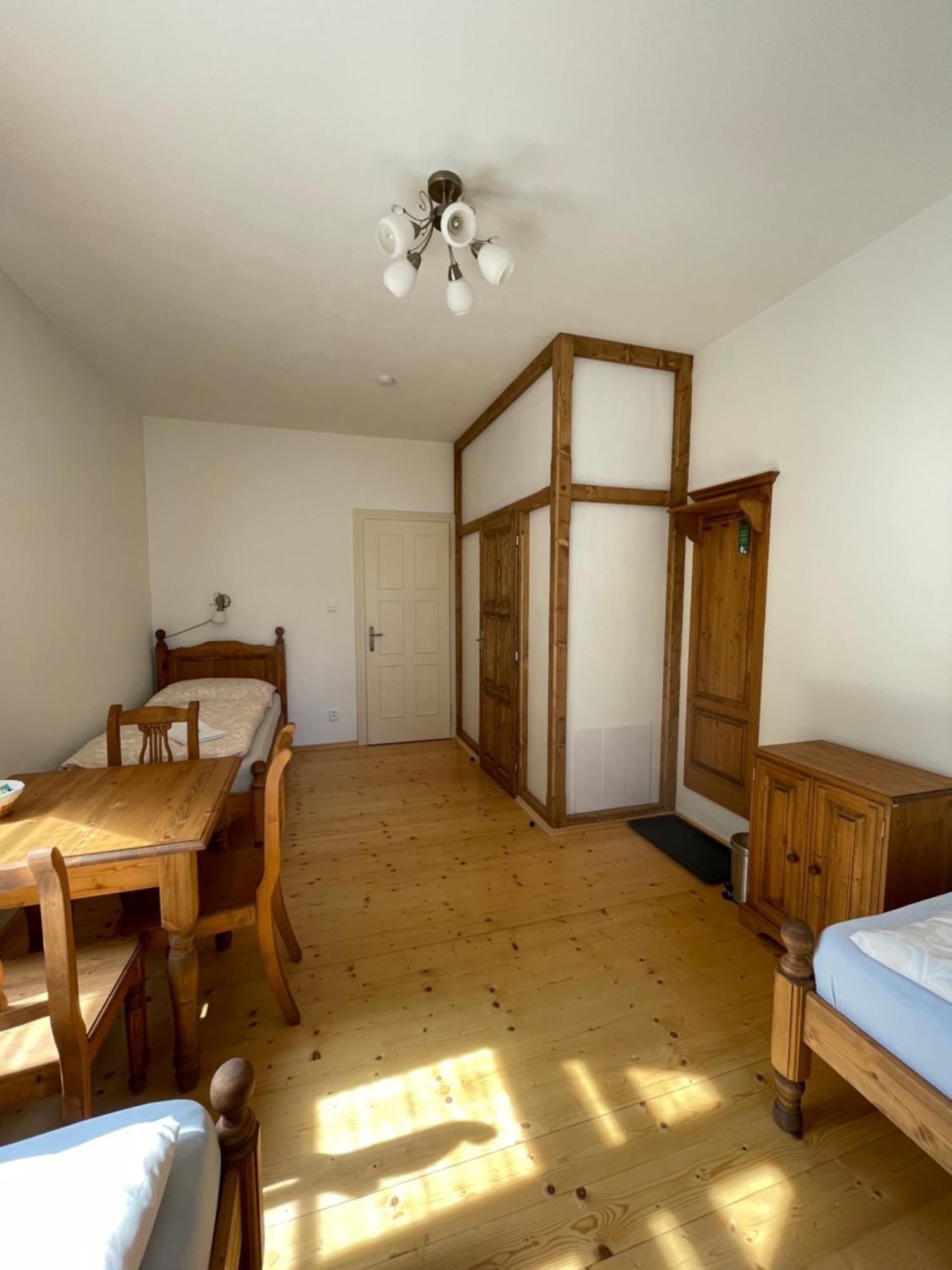 Zamecek Waldsteinovo Zatisi Otel Svatoslav Dış mekan fotoğraf