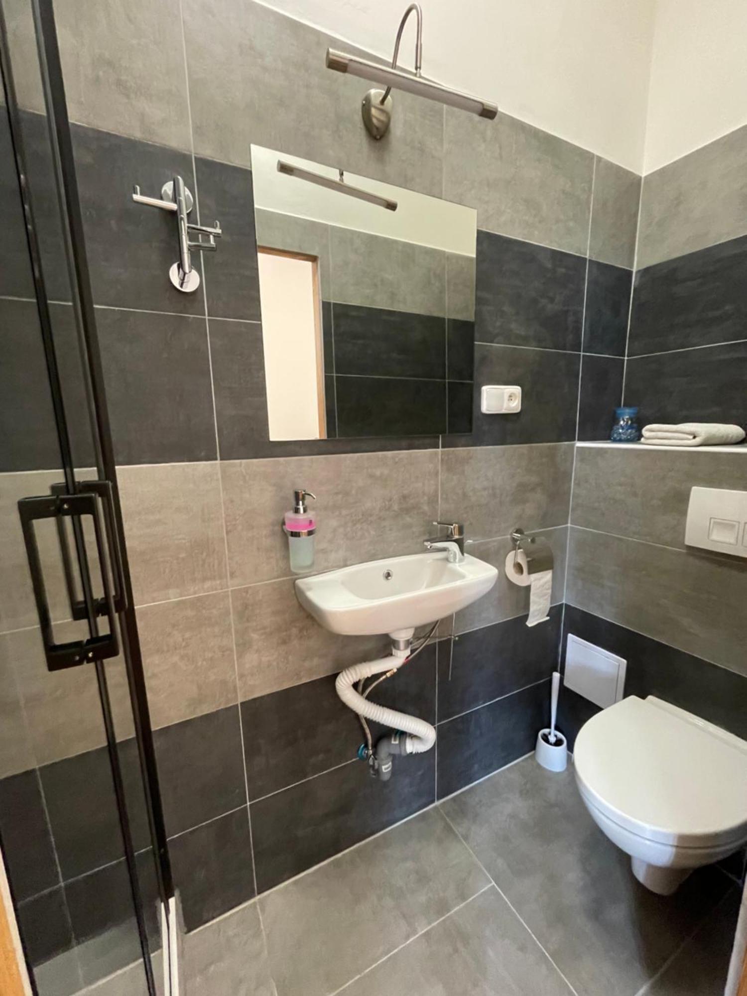 Zamecek Waldsteinovo Zatisi Otel Svatoslav Dış mekan fotoğraf